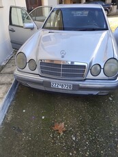 Mercedes-Benz E 200 '98