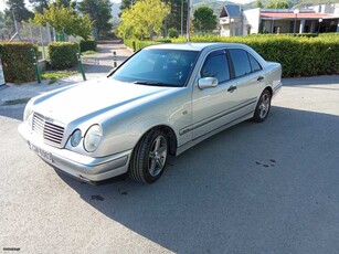 Mercedes-Benz E 200 '99