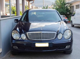 Mercedes-Benz E 220 '04 W211