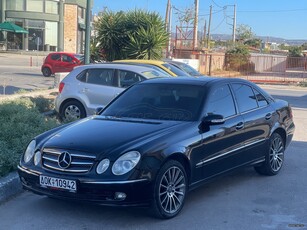 Mercedes-Benz E 240 '06 2500€ προκαταβολή Γραμμάτια μεταξύ μας