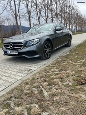 Mercedes-Benz E 300 '19 Mercedes E 300 DE Plug In Hybrid 9G tronic