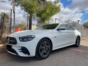 Mercedes-Benz E 300 '21 e PHEV Avantgarde AMG Line