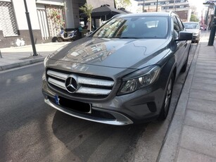 Mercedes-Benz GLA 180 '15 CDI URBAN 7G-DCT