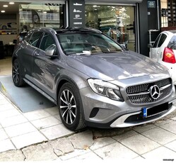 Mercedes-Benz GLA 180 '15 EDITION 1