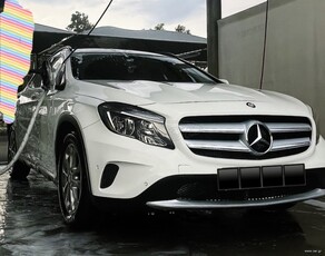 Mercedes-Benz GLA 180 '15 GLA 180