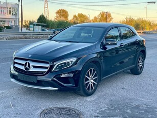 Mercedes-Benz GLA 180 '16