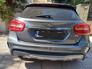 Mercedes-Benz GLA 180 '16 AMG