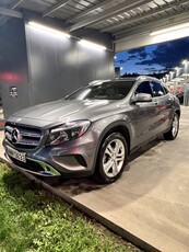 Mercedes-Benz GLA 180 '16