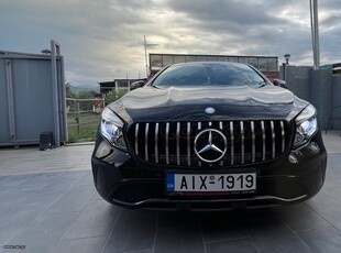 Mercedes-Benz GLA 180 '18 GLA 180