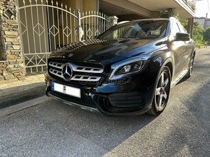 Mercedes-Benz GLA 180 '17 AMG line '17