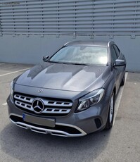 Mercedes-Benz GLA 180 '18 d Urban 7G