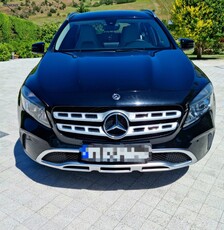 Mercedes-Benz GLA 180 '18 DIESEL