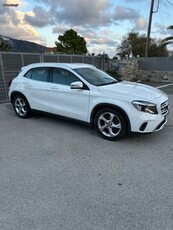 Mercedes-Benz GLA 180 '19 GLA 180 URBAN-DIESEL-AUTOMATIC