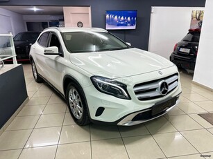 Mercedes-Benz GLA 200 '15 NAVI | CAMERA | EURO6 | SERVICE MERCEDES | ΔΩΡΟ ΤΕΛΗ 2025