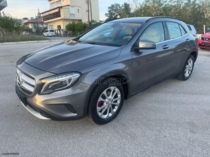 Mercedes-Benz GLA 220 '14 CDI 4MATIC 7G-DCT