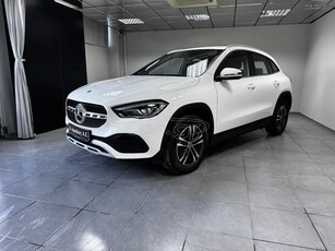 Mercedes-Benz GLA 250 '23 e 8G-DCT