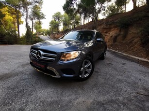 Mercedes-Benz GLC 250 '17 D 4MATIC