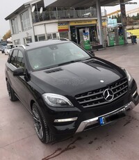 Mercedes-Benz ML 350 '13 AMG looks.....!!