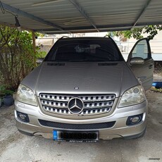 Mercedes-Benz ML 500 '06 ML 500