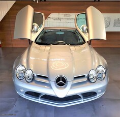 Mercedes-Benz SLR '06 MCLAREN