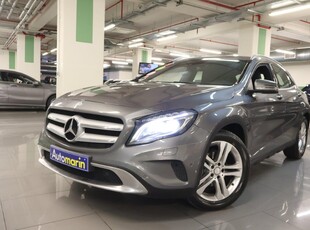 Mercedes GLA180 1.5 (2015)