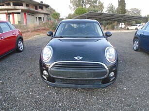 Mini Cooper D '18 COOPER D