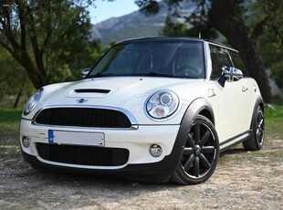 Mini Cooper S '09 R56 CHILLI PACKET PANORAMA