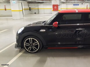 Mini Cooper S '15 JCW - JOHN COOPER WORKS