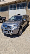 Mitsubishi L200 '16 Double Cab 2.4 DI-D Basis 4WD EURO 5