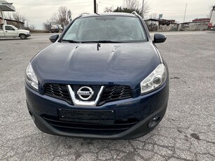 Nissan Qashqai+2 '11