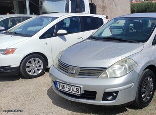 Nissan Tiida '10