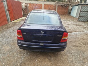 Opel Astra '00