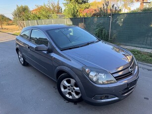 Opel Astra '05 Gtc