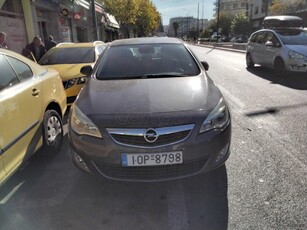 Opel Astra '10