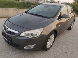 Opel Astra '11