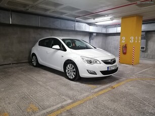 Opel Astra '11