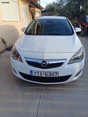 Opel Astra '12