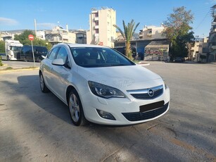 Opel Astra '12 J SPORT NAVI+AFL BI XENON