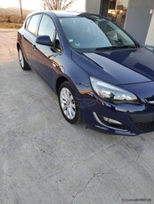 Opel Astra '13 Sports Tourer 1.4 Turbo Editi