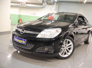 Opel Astra 1.6 (2012)