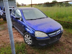 Opel Corsa '04 Χαλασμένο μοτέρ.