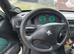 Peugeot 106 '00 ZEN