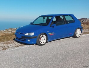 Peugeot 106 '02 RALLYE