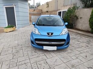 Peugeot 107 '08 107 5D FULL EXTRA Μον 08