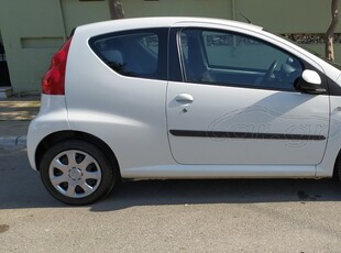 Peugeot 107 '11