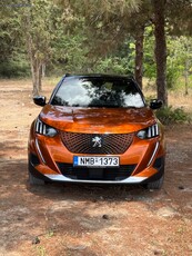 Peugeot 2008 '23 PANORAMA e-GT