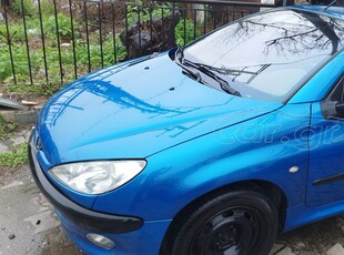 Peugeot 206 '02 cc