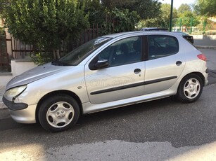 Peugeot 206 '02