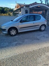 Peugeot 206 '02