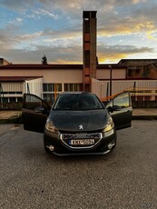 Peugeot 208 '12